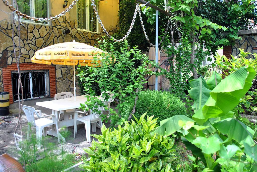 Tamar Guest House Gori Pokoj fotografie