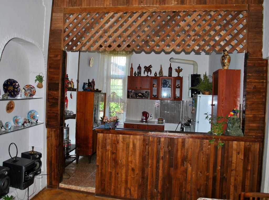Tamar Guest House Gori Pokoj fotografie
